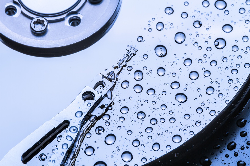 Waterschade door overstromingen: data redden in Nederland