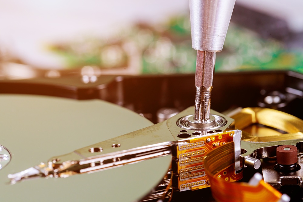 Waarom wij data manipuleren in plaats van repareren